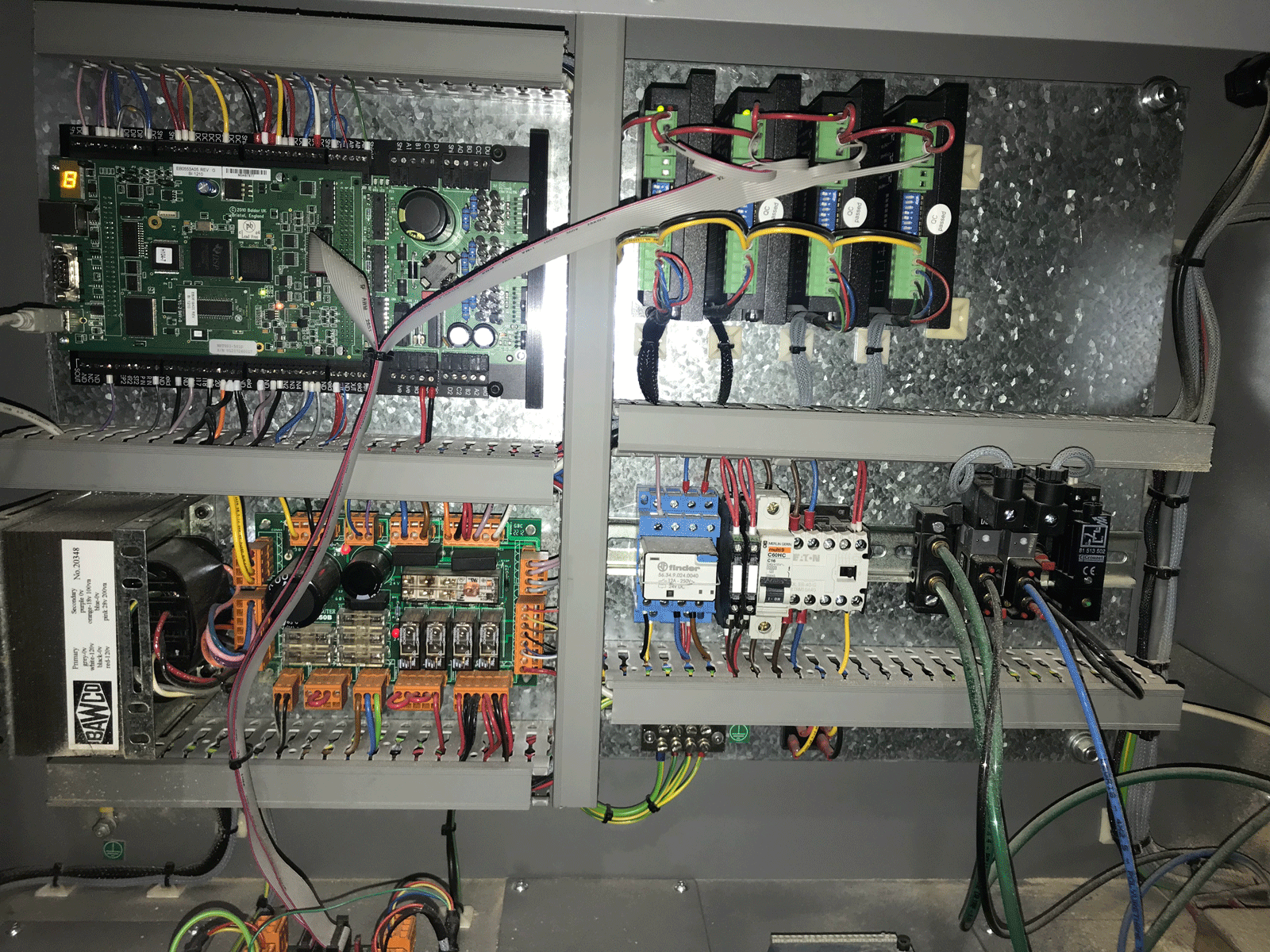 Router-6600-electrical-panel.gif