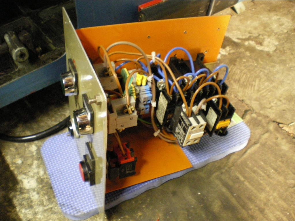 Single phase box.JPG